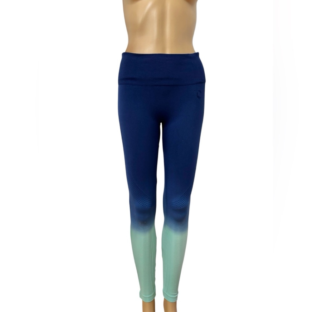 Climawear Blue and turquoise Ombre Leggings size medium
